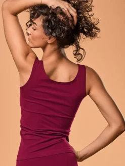 Camiseta mujer Focenza Tirantes 203 Burdeos