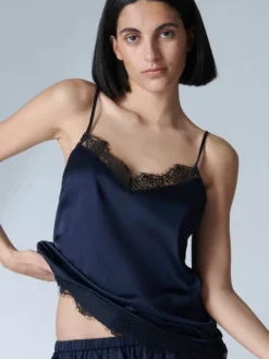 Camiseta Top Simone Perele Satin Secrets 23H900