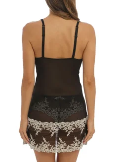 Camison lencero Wacoal Embrace Lace corto WA814191