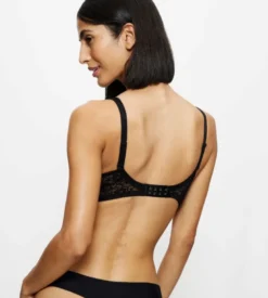 Sujetador con relleno Spacer Triumph Amourette WP