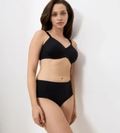 Sujetador reductor con aros Triumph Essential Minimizer W X