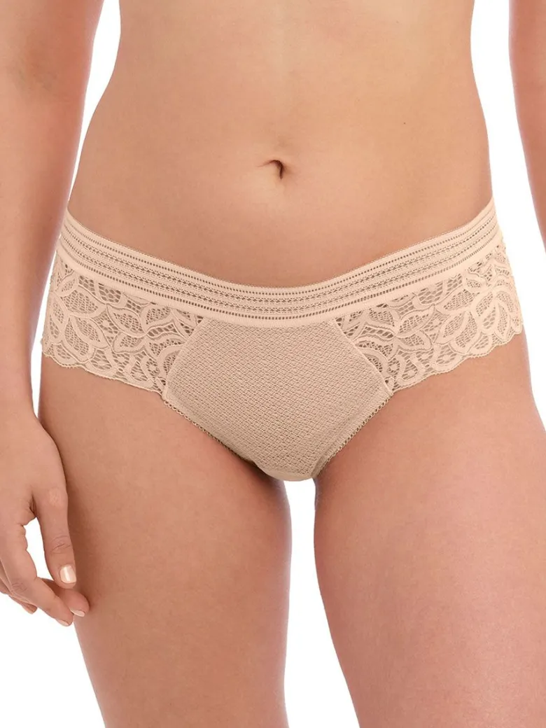 Tanga brasileña Wacoal Raffine WE148007